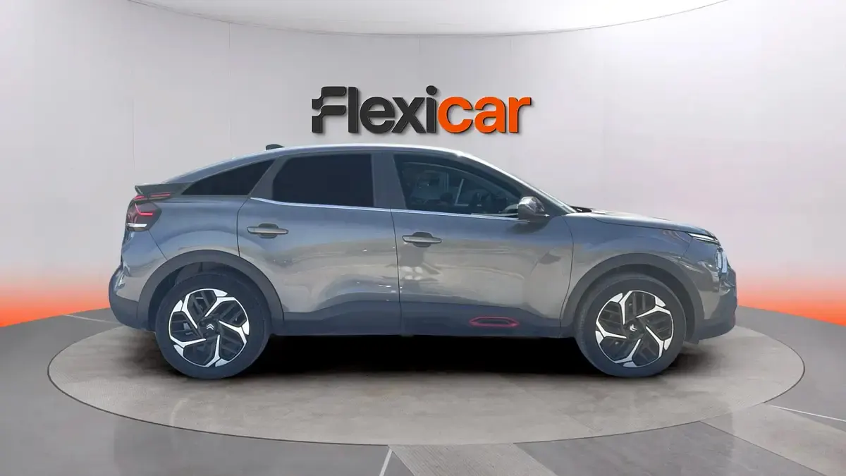Usado Citroën C4 Feel 131 CV (96 kW) 2023 Gris SUV