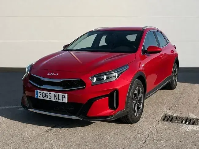Nuevo Kia XCeed 100 CV (73 kW) 2026 Rojo SUV