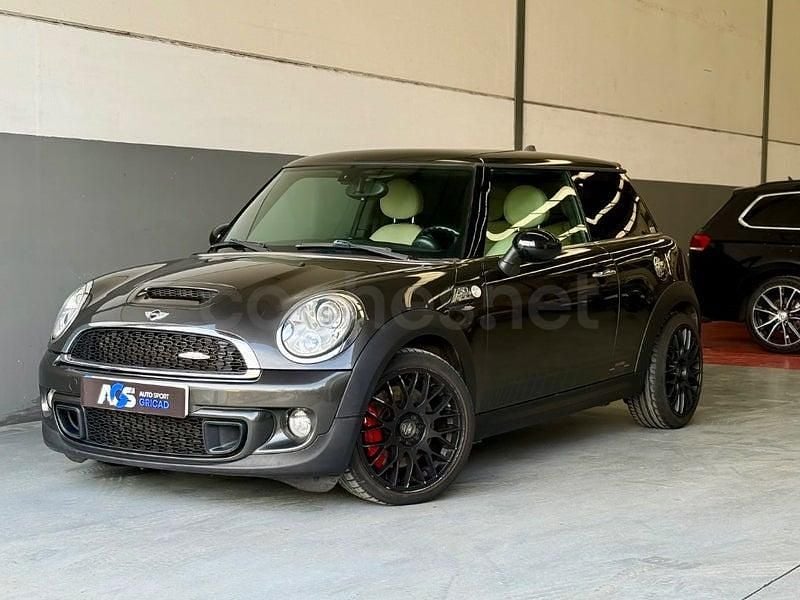 Usado Mini John Cooper Works 211 CV (155 kW) 2011 Gris / plata Utilitario