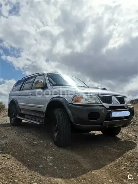 Usado Mitsubishi Montero Sport 115 CV (84 kW) 2005 Gris / plata SUV