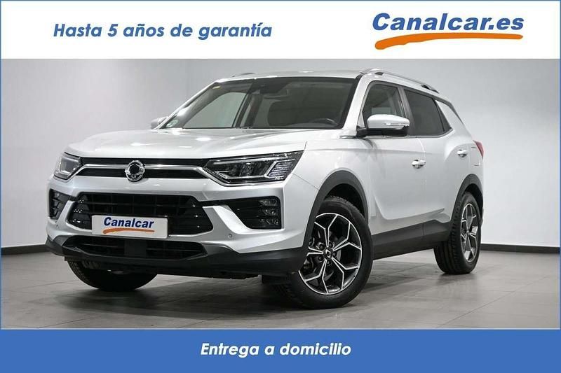 Gris Usado 2019 Ssangyong (KGM) Korando Limited SUV | 14.415 € - Imagen 1/4