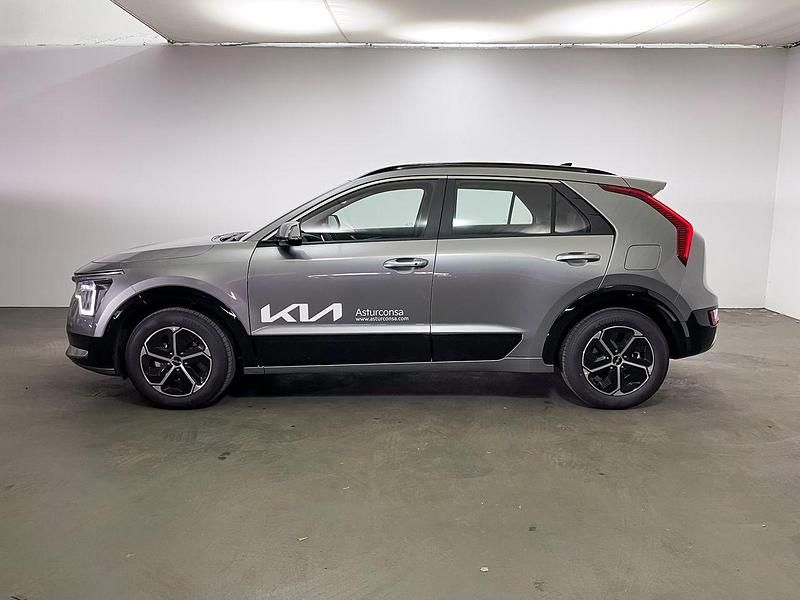 Usado Kia Niro 141 CV (103 kW) 2023 Gris SUV