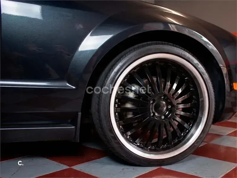 Usado Ford Mustang 314 CV (230 kW) 2015 Negro Coupe