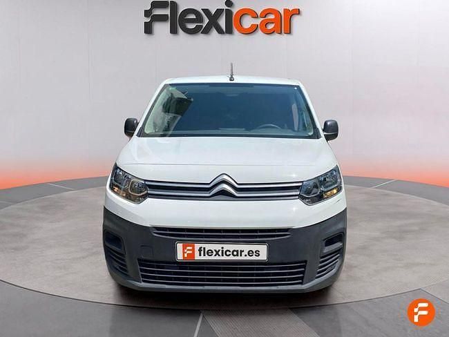 Usado Citroën Berlingo Feel 102 CV (75 kW) 2021 Blanco Monovolumen