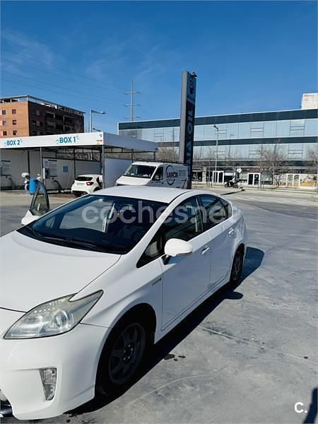 Usado Toyota Prius Advance 136 CV (100 kW) 2012 Blanco Berlina