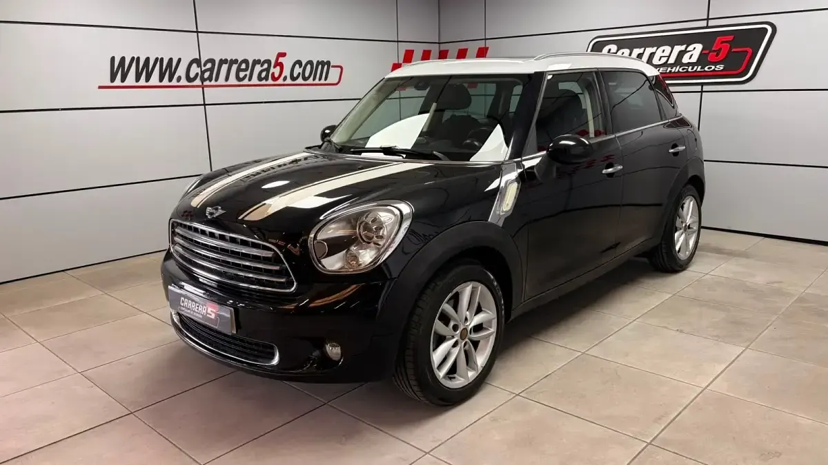 Usado Mini Cooper D 112 CV (82 kW) 2013 Negro Utilitario