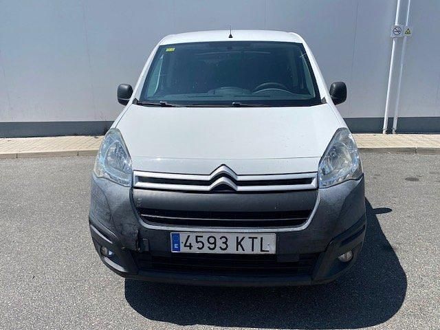 Usado Citroën Berlingo 100 CV (73 kW) 2019 Blanco Monovolumen