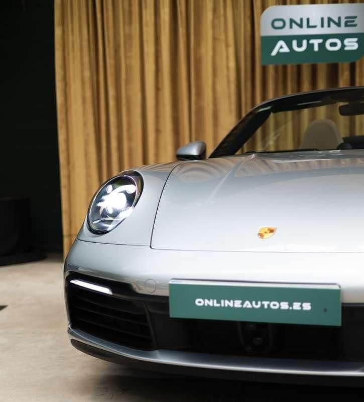 Usado Porsche 911 Carrera 4S Cabriolet 450 CV (330 kW) 2020 Gris / plata Descapotable