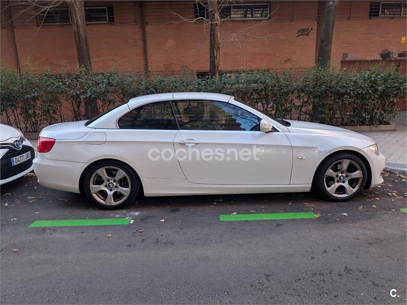 Usado BMW 320 Cabriolet Comfort Edition 170 CV (125 kW) 2012 Blanco Descapotable