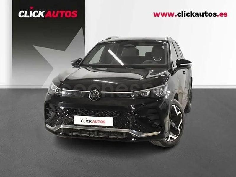 Usado VW Tiguan R-line 150 CV (110 kW) 2025 Negro SUV