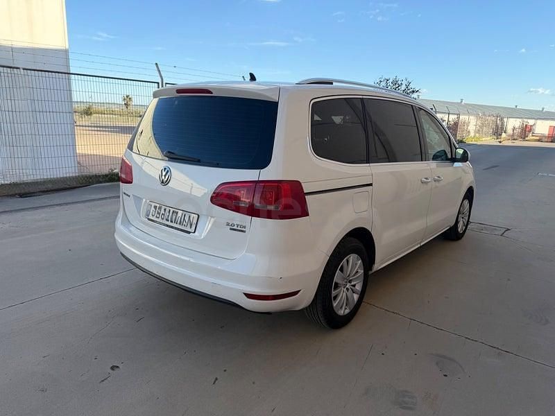 Usado VW Sharan Sport 140 CV (102 kW) 2012 Blanco Monovolumen
