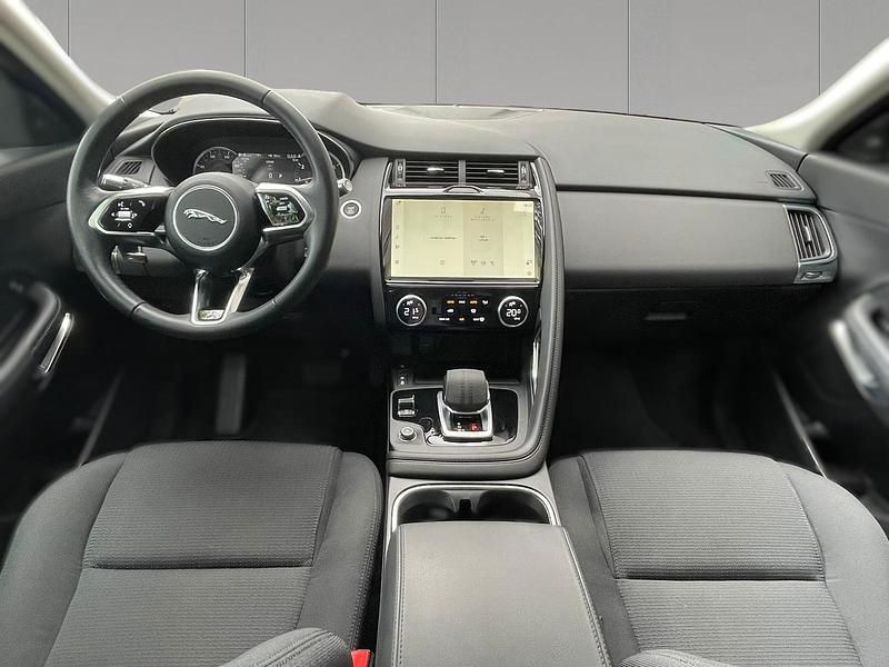 Usado Jaguar E-Pace 160 CV (117 kW) 2021 Eiger grey SUV