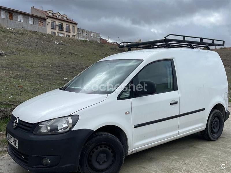 Usado VW Caddy 102 CV (75 kW) 2013 Blanco Monovolumen
