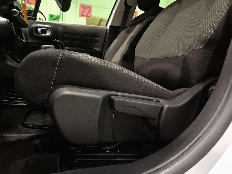 Usado Citroën C3 PureTech 82 CV (60 kW) 2023 Blanco Utilitario