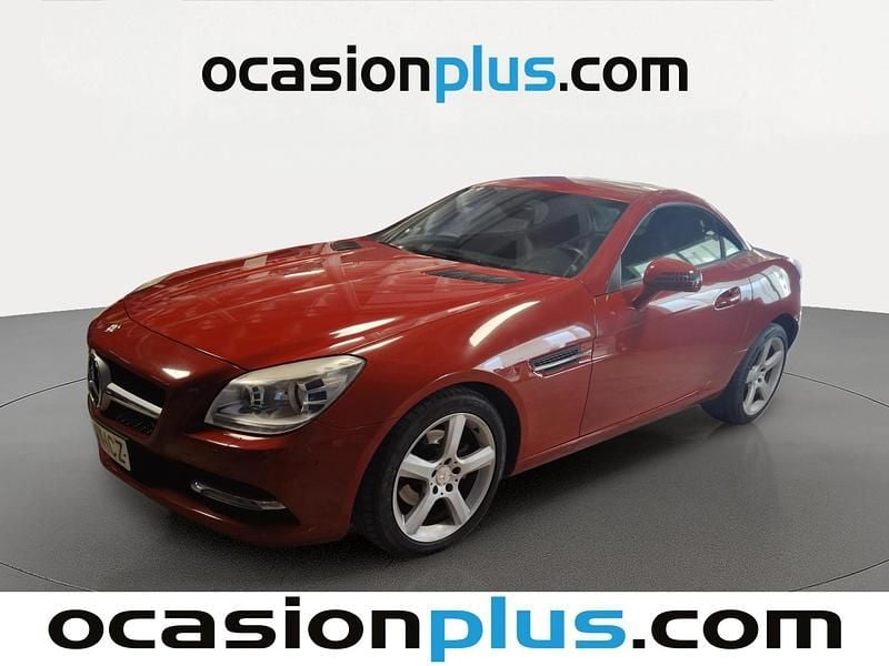 Usado Mercedes SLK200 184 CV (135 kW) 2011 Rojo Descapotable