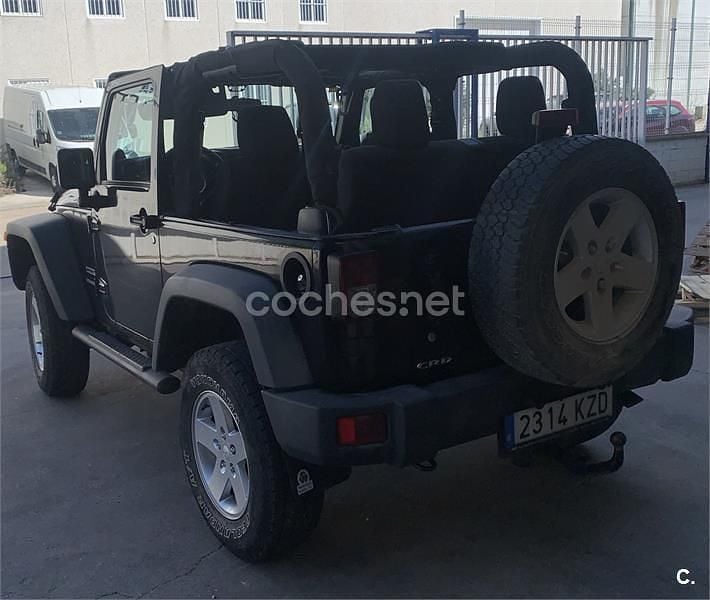 Usado Jeep Wrangler Sport 200 CV (147 kW) 2012 Negro SUV