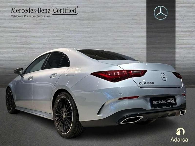 Usado Mercedes CLA200 163 CV (119 kW) 2025 Plateado Coupe