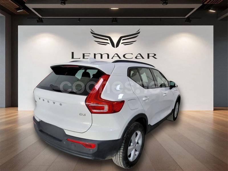 Usado Volvo XC40 150 CV (110 kW) 2019 Blanco SUV