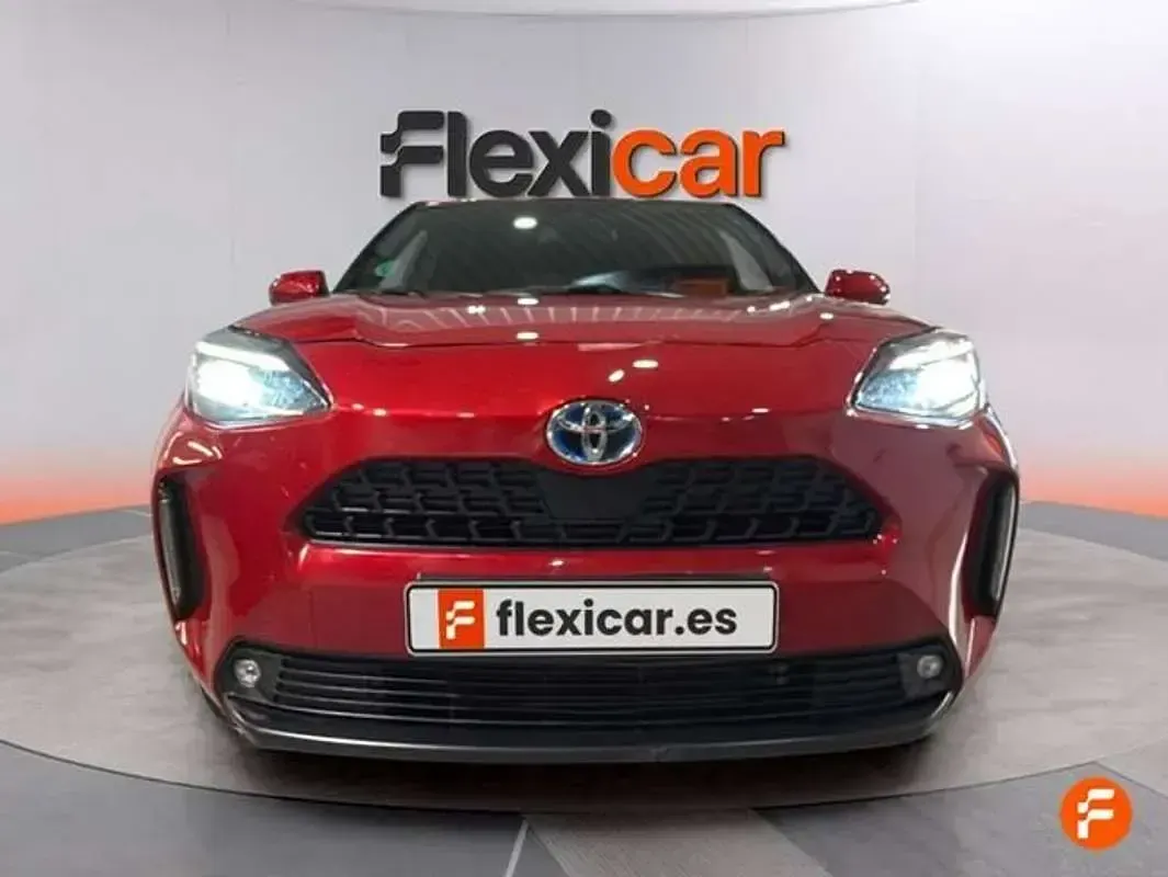 Usado Toyota Yaris Cross Active 116 CV (85 kW) 2023 Blanco SUV