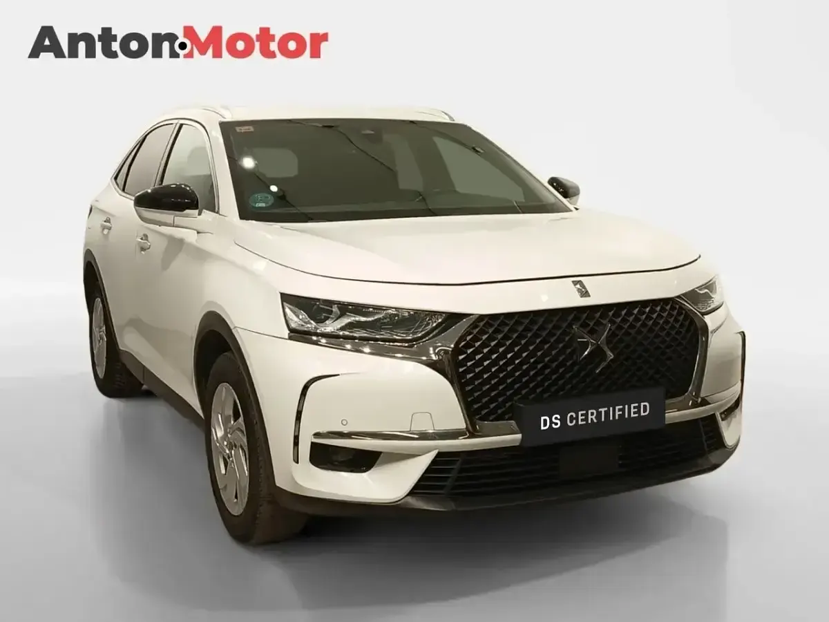 Usado DS Automobiles DS3 Crossback Be Chic 130 CV (95 kW) 2018 Blanco SUV