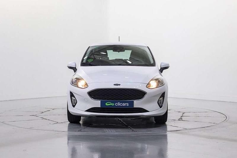 Usado Ford Fiesta Trend 101 CV (74 kW) 2019 Blanco Utilitario