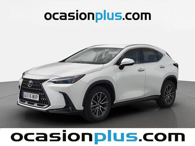 Usado Lexus NX350h 242 CV (177 kW) 2025 Blanco SUV