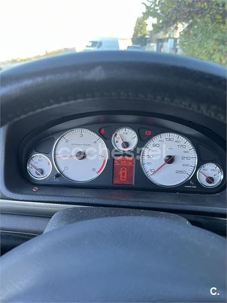 Usado Peugeot 407 Sport 136 CV (100 kW) 2007 Gris / plata Berlina