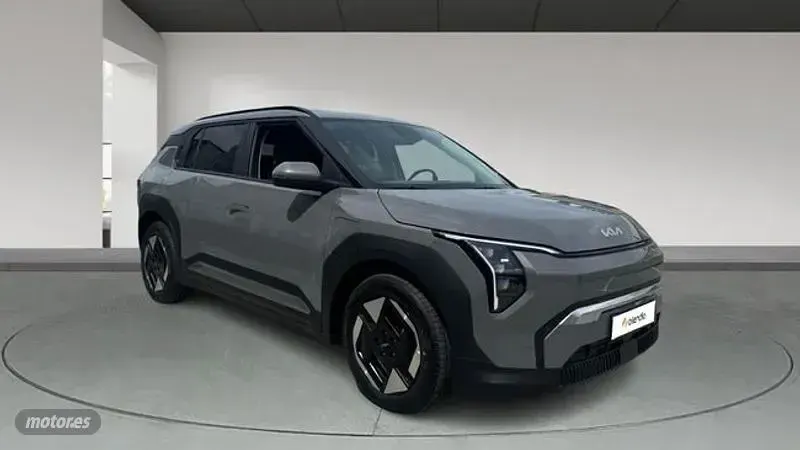 Usado Kia EV3 Earth 150 kW (204 CV) 2026 Gris SUV