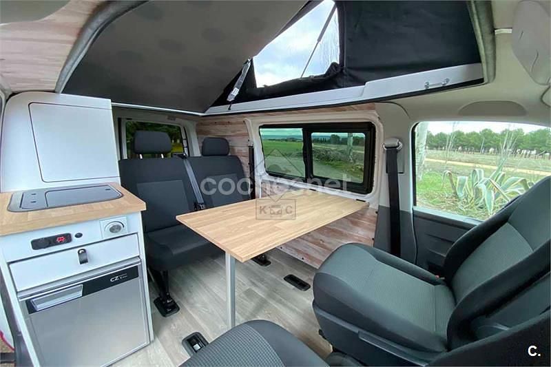 Rojo Usado 2021 VW California California Van | 47.500 € (Buen precio) - Imagen 1/4