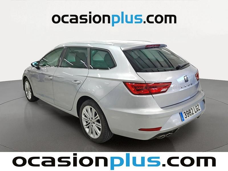 Używany Seat Leon XCELLENCE 150 KM (110 kW) 2020 Szary Minivan