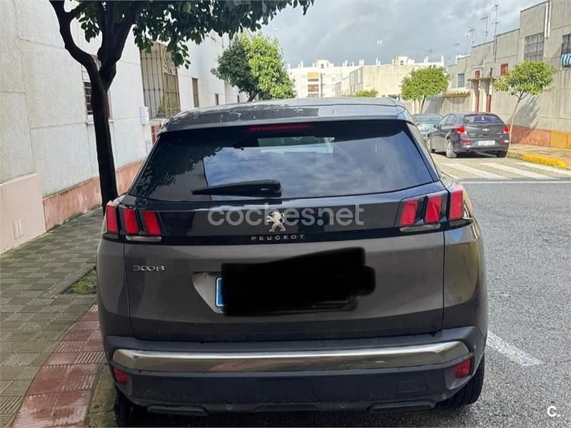 Usado Peugeot 3008 Allure 130 CV (95 kW) 2023 Negro SUV