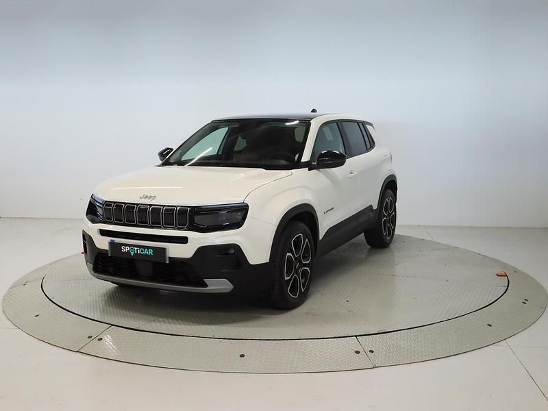 Blanco Usado 2025 Jeep Avenger Summit SUV | 23.995 € (Caro) - Imagen 1/4