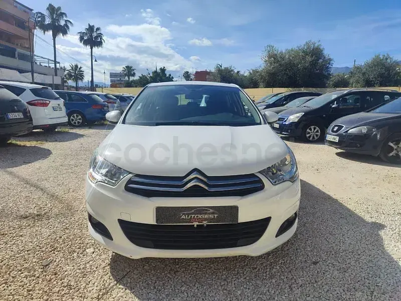 Używany Citroën C4 92 KM (67 kW) 2014 Biały Sedan/Limuzyna