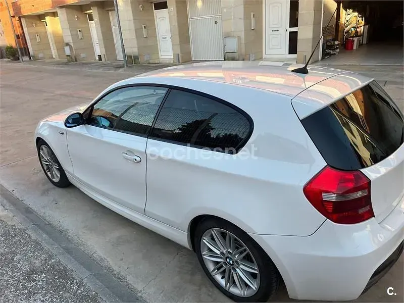 Usado BMW 118 143 CV (105 kW) 2008 Blanco Utilitario