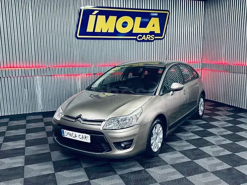 Usado Citroën C4 109 CV (80 kW) 2010 Beige Berlina