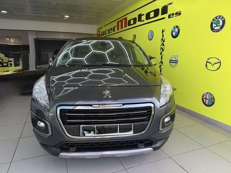 Usado Peugeot 3008 Allure 120 CV (88 kW) 2015 Gris Familiar