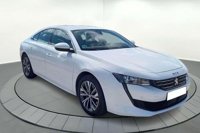 Usado Peugeot 508 Allure 160 CV (117 kW) 2020