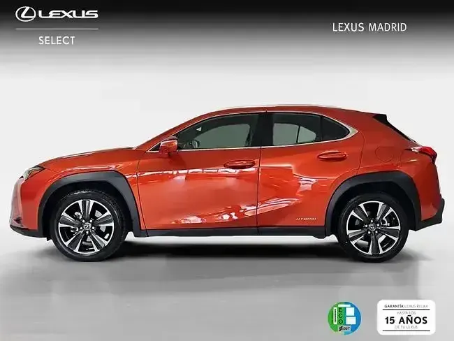 Usado Lexus UX 184 CV (135 kW) 2022 Naranja SUV