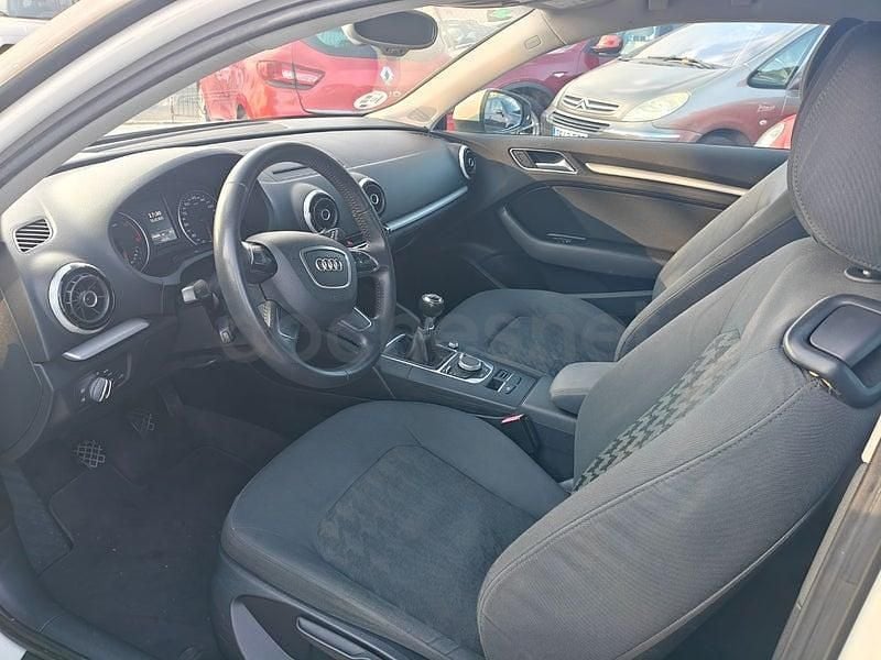 Usado Audi A3 105 CV (77 kW) 2014 Blanco Berlina