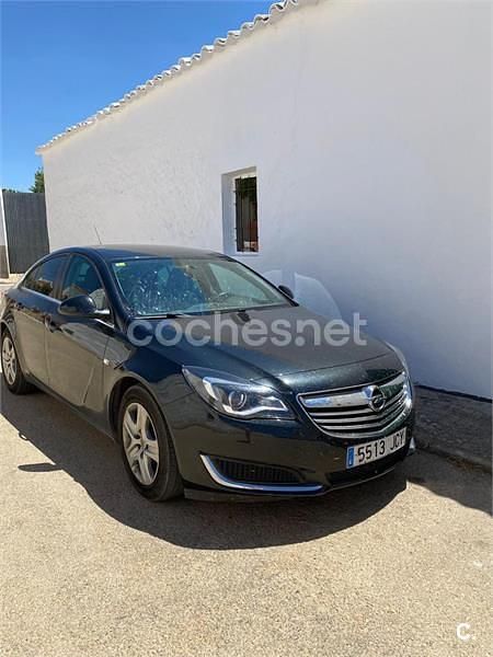 Usado Opel Insignia Business 140 CV (102 kW) 2015 Azul Berlina