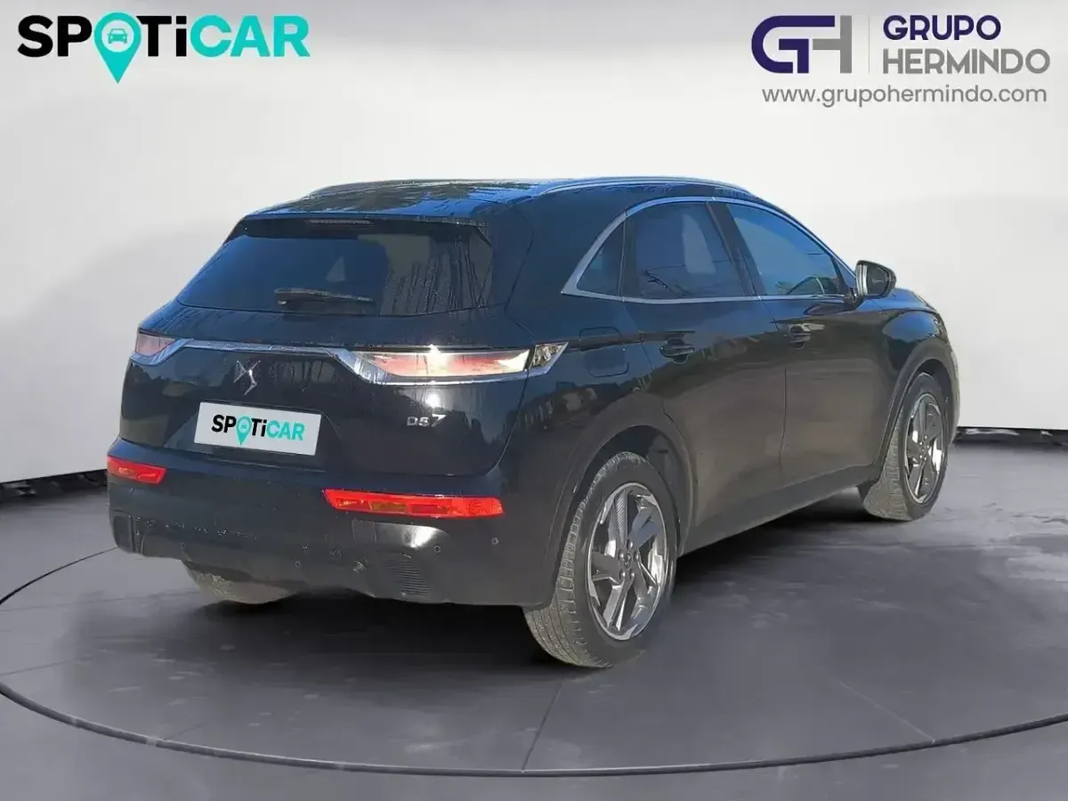 Usado DS Automobiles DS7 Crossback So Chic 128 CV (94 kW) 2021 Negro SUV