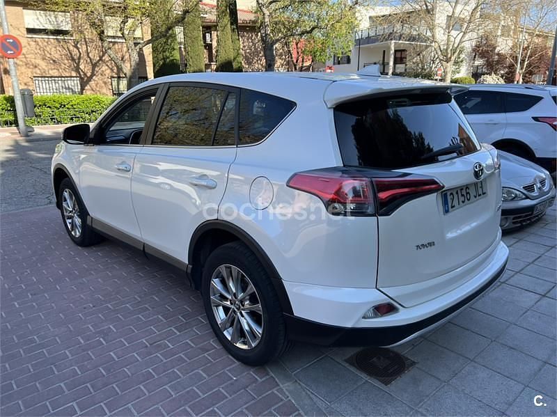 Usado Toyota RAV4 Advance 143 CV (105 kW) 2016 Blanco SUV
