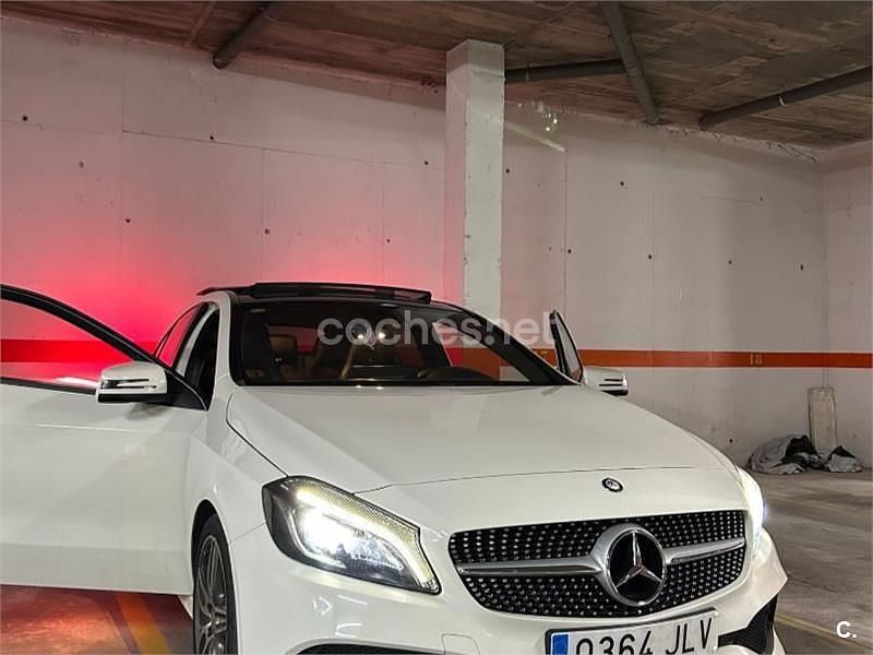 Usado Mercedes A200 AMG line 136 CV (100 kW) 2016 Blanco Berlina