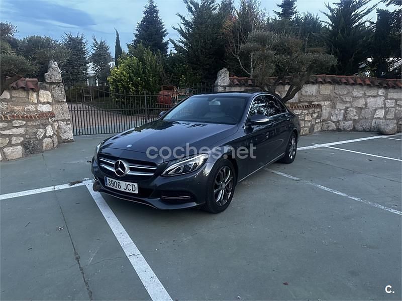 Usado Mercedes C220 Avantgarde 170 CV (125 kW) 2015 Negro Berlina