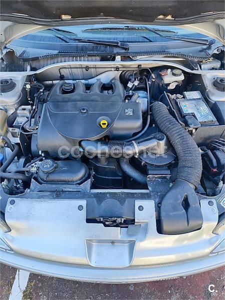 Usado Peugeot 306 70 CV (51 kW) 2000 Gris / plata Berlina