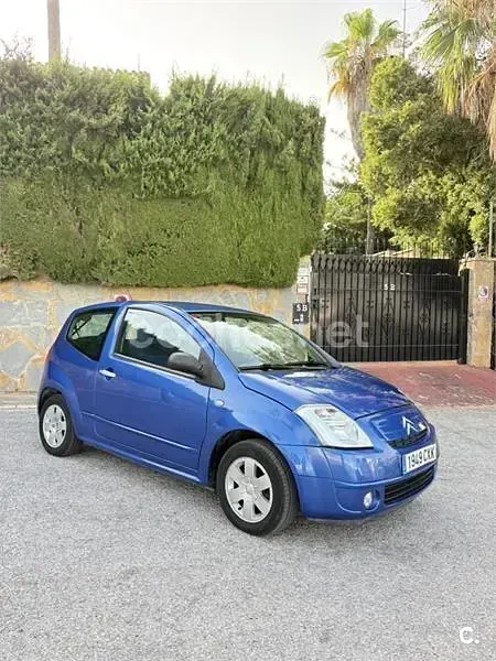 Usado Citroën C2 61 CV (44 kW) 2004 Azul Utilitario