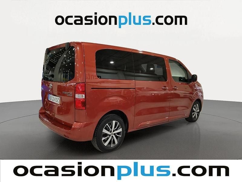 Occasion Toyota Proace Verso Advance 177 PK (130 kW) 2018 Rood Stationwagen