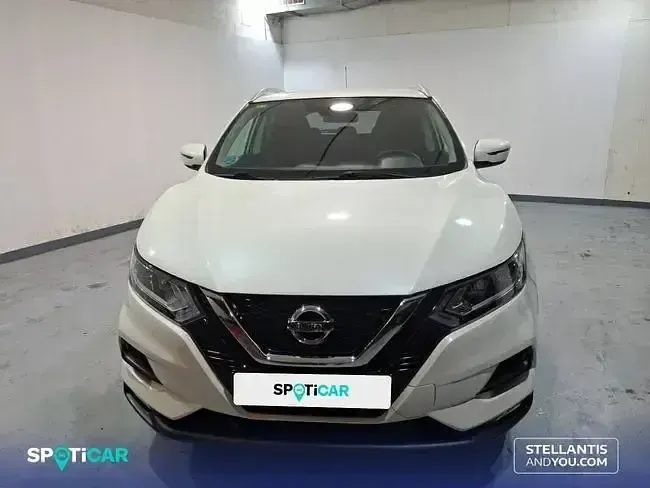 Usado Nissan Qashqai Acenta 140 CV (102 kW) 2020 Blanco SUV