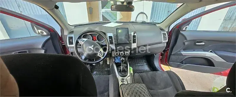 Usado Mitsubishi Outlander Intense+ 140 CV (102 kW) 2008 Rojo SUV