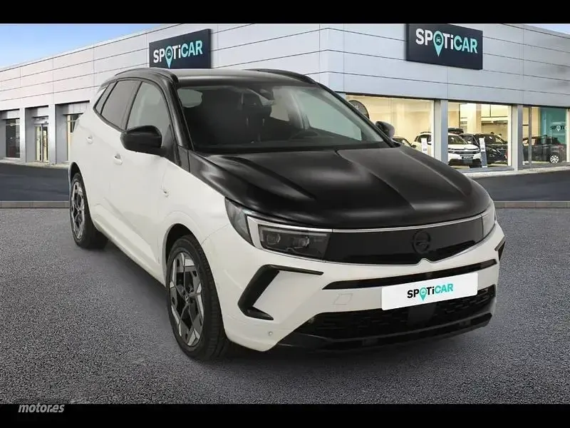Usado Opel Grandland X GSe 300 CV (220 kW) 2023 Blanco SUV